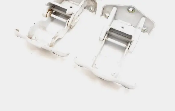 Rear door hinge set