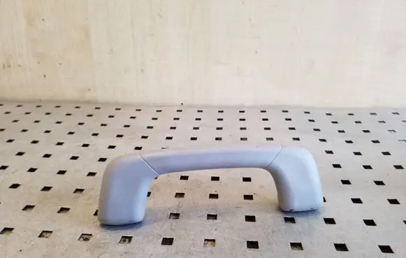 Hyundai i40 Front interior roof grab handle