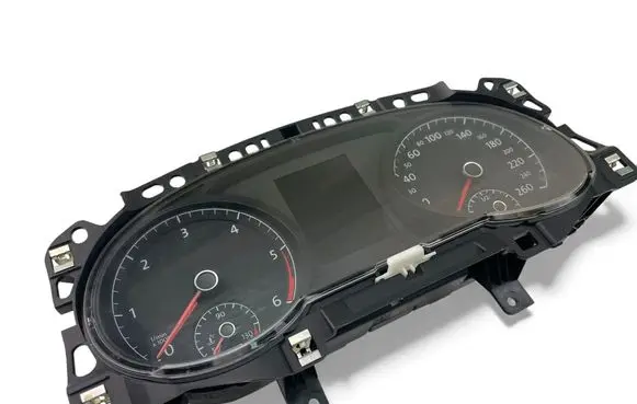 Volkswagen Golf VII Speedometer (instrument cluster) 5G0920861A