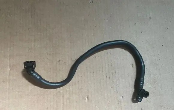 BMW 3 G20 G21 Vacuum line/pipe/hose 8665234