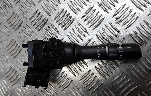 Toyota Verso Wiper control stalk 17F144