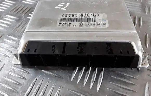 Audi A6 S6 C5 4B Engine control unit/module 4B0907401D 0281001837 28RTE347