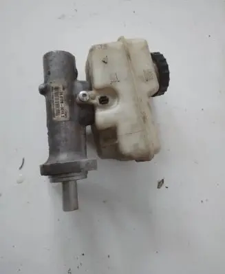 Nissan Pathfinder R51 Master brake cylinder 26612800183