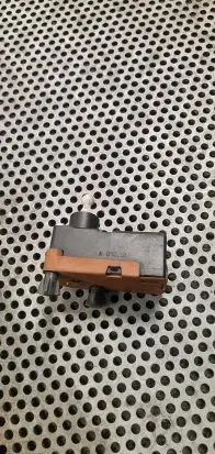 Iveco Daily 6th gen Headlight level adjustment motor A01012