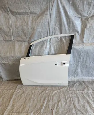 Opel Corsa E Front door 
