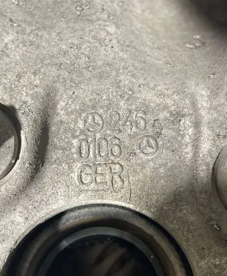 Mercedes-Benz B W246 W242 Rear wheel hub A2460106