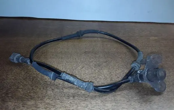 Audi A4 S4 B6 8E 8H ABS brake wheel speed sensor 0265006
