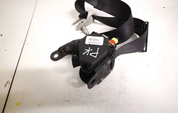 Jeep Compass Front seatbelt 605884103h