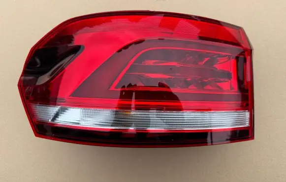 Volkswagen Touran III Rear/tail lights 5TA945207C 90059883C