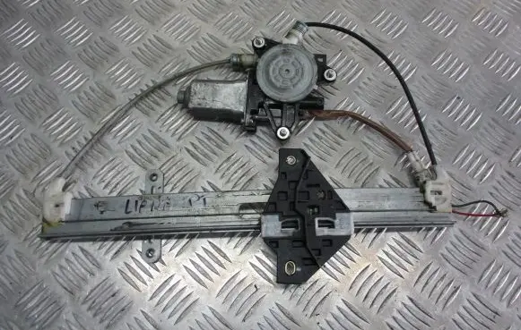 Suzuki Liana Rear door window regulator with motor