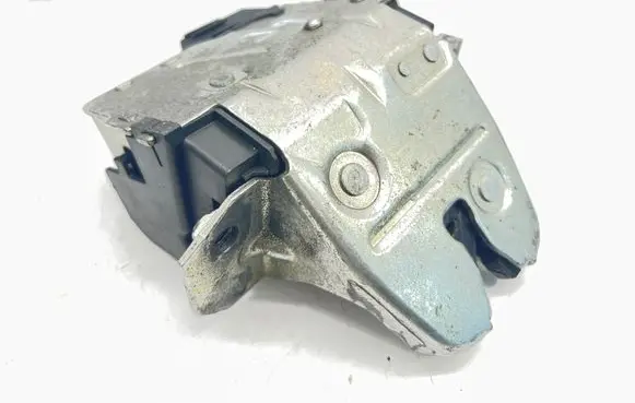 Mercedes-Benz CLC CL203 Tailgate/trunk/boot lock/catch/latch A2037400235
