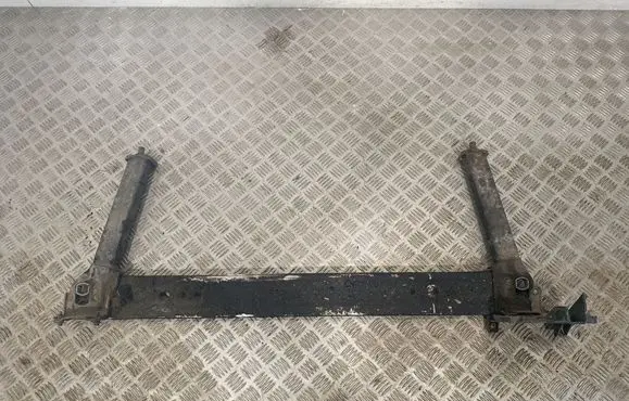 Renault Megane III Bottom radiator support slam panel 