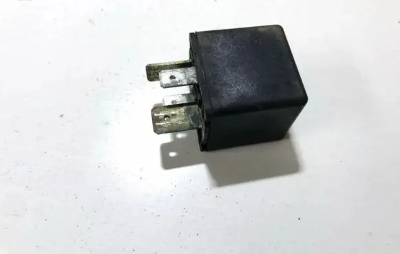 Alfa Romeo 156 Other relay 7752313 a727