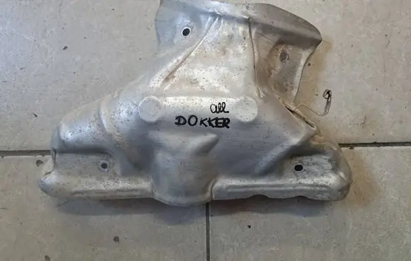 Dacia Dokker Other engine bay part 140133477R