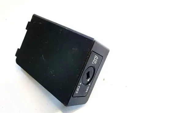 Skoda Octavia Mk2 (1Z) Passenger airbag on/off switch 1K0919237C