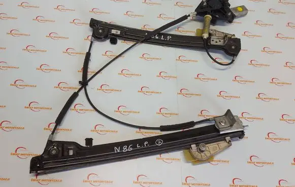 Alfa Romeo Mito Front door window regulator with motor 