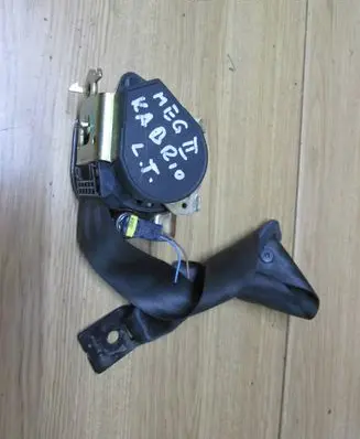 Renault Megane II Rear seatbelt
