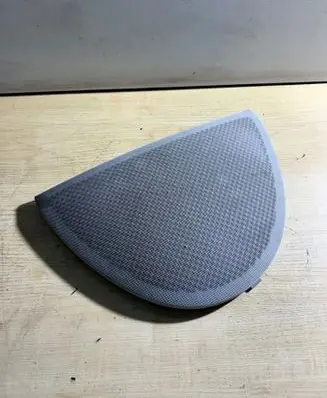 Mercedes-Benz CLK AMG A209 C209 Parcel shelf speaker trim grill A2096900030