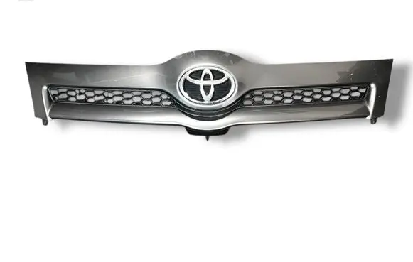 Toyota Corolla Verso AR10 Front grill 531110F020