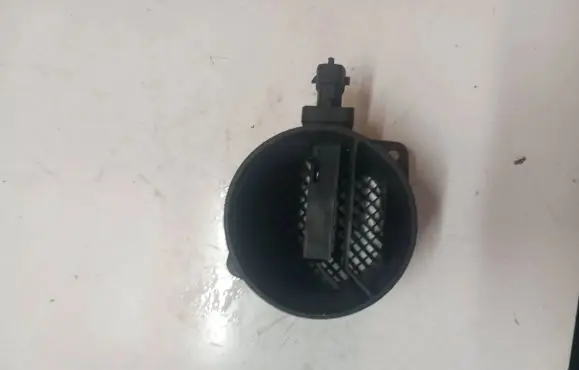 Volvo S40 Mass air flow meter 30785472
