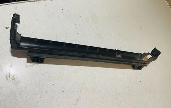 Mercedes-Benz GLK (X204) Intercooler air guide/duct channel 0477902914