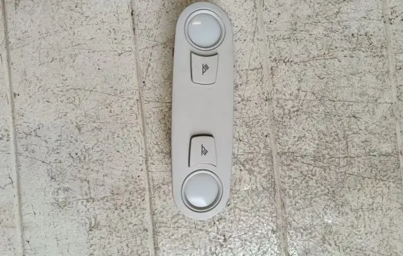 Audi A5 8T 8F Rear seat light 8T0947111AT64