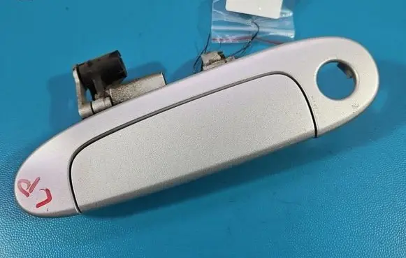 Toyota Yaris Front door exterior handle IMPRK1611554