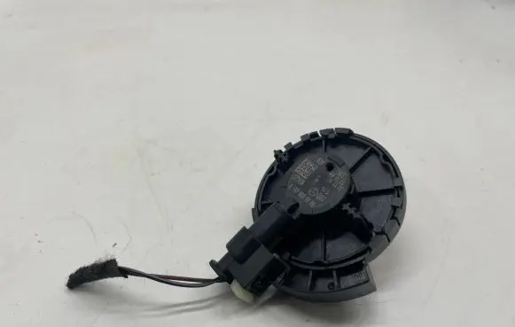 Mercedes-Benz GLA H247 Airbag deployment crash/impact sensor A1679050800