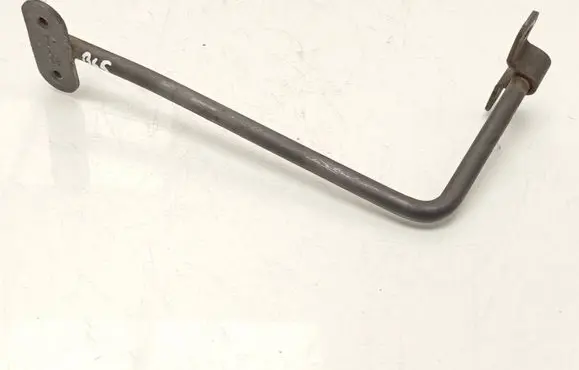 Radiator support slam panel bracket