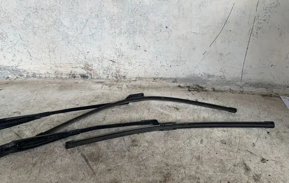 Opel Astra K Windshield/front glass wiper blade 