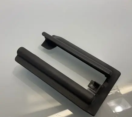 Mercedes-Benz E W211 Front passenger seat rail trim 2119193420 77020008 A2119193420