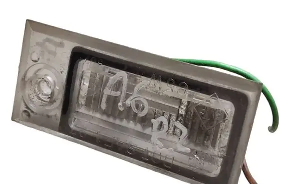 Audi A6 S6 C5 4B Number plate light