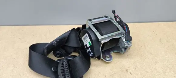 BMW 7 E65 E66 Front seatbelt 561148401