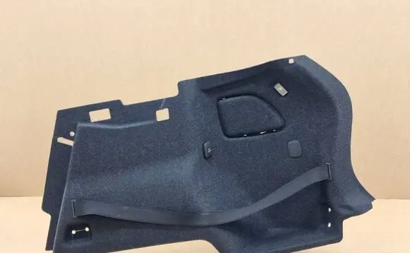 Volvo XC40 Trunk/boot side trim panel 31484939 31346799 31440893
