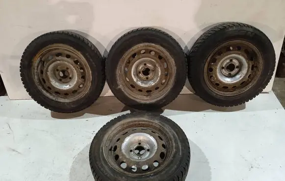 Citroen Berlingo R15 steel rim 