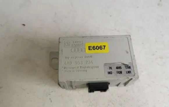 Audi A4 S4 B5 8D Immobilizer control unit/module 4A0953234