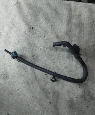Ford Galaxy Fuel line pipe 038906081B