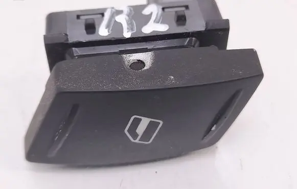 Skoda Octavia Mk2 (1Z) Electric window control switch 1Z0959856