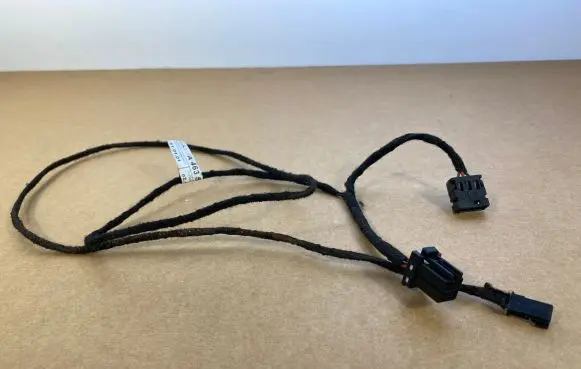 Mercedes-Benz G W461 W463 1st Gen Front door cable line A4635400906