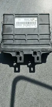 Volkswagen PASSAT B5.5 Gearbox control unit/module 01N927733ES S5PMEM6