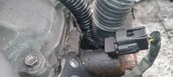 Toyota Avensis T250 Camshaft vanos timing valve 