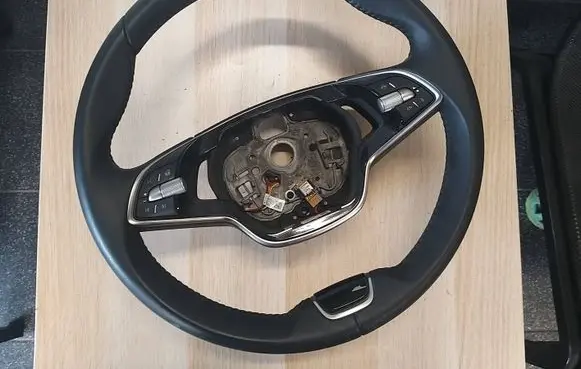 Steering wheel