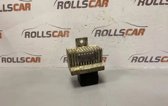 Renault Kangoo I Glow plug pre-heat relay 7700115078