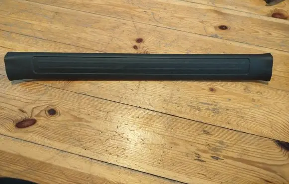 Mazda 3 II Front sill trim cover BBM468710 K3006