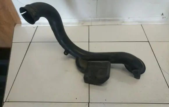 Nissan Micra Air intake duct part 8200259215