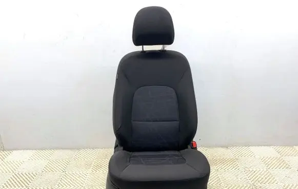 KIA Rio Front passenger seat