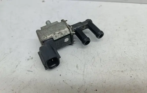 Mitsubishi Space Star Turbo solenoid valve MR507781 K5T48395 3212