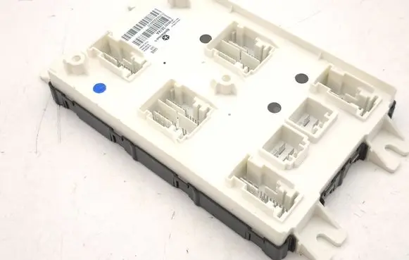 Maserati Ghibli Comfort/convenience module 68282387AA YH243500472 68291344AA