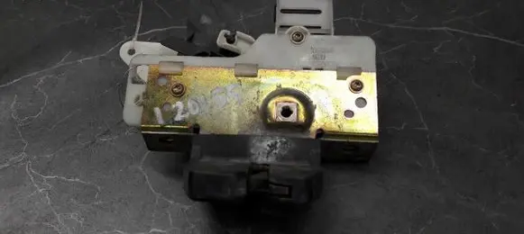 Volvo V70 Tailgate/trunk/boot lock/catch/latch 9990.6662.2