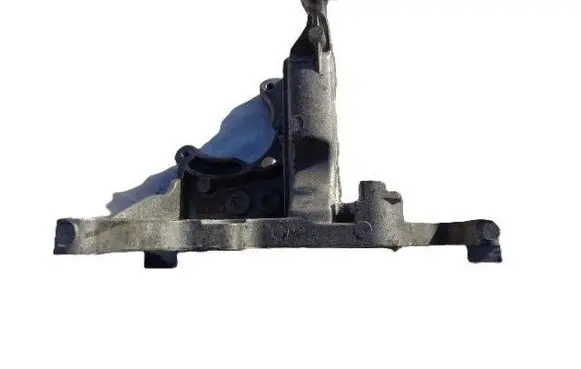 Ford Focus Generator/alternator bracket AV6Q9B470BB